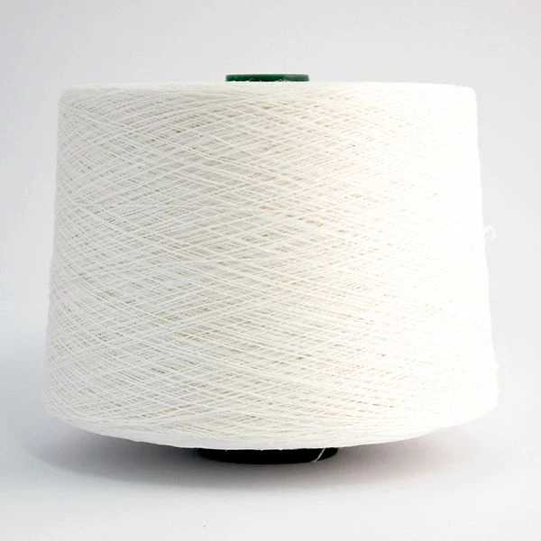 Esito-aivinalanka, Märkäkehrätty, Nel 8, 1/2-valkaistu, N. 1,7 Kg Kartio 3 Esito-aivinalanka, Märkäkehrätty, Nel 8, 1/2-valkaistu, N. 1,7 Kg Kartio