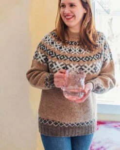 Toivekäsityöt - Kudo, Virkkaa, Neulo, Solmeile 12 Toivekäsityöt - Kudo, Virkkaa, Neulo, Solmeile -Langat Maailma lankava 2022 kirja img 5524 web