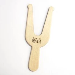 Alice A Nyörihaarukka, Iso